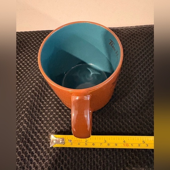 Limited Edition Tim Hortons 2017 Mug Cup - Picture 9 of 9
